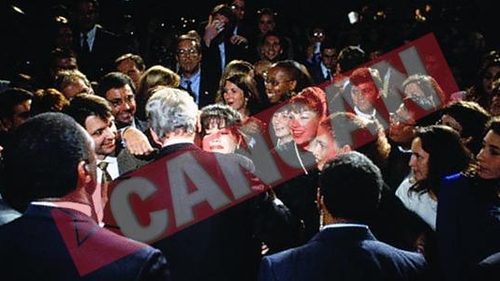 Monica n-o vrea pe Hillary in Biroul Oval