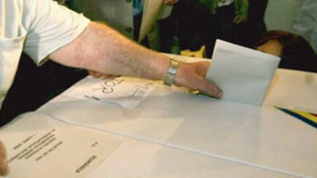 Anuntul asteptat de toata lumea! Rezultatele finale BEC: Prezenta la referendum - 46,24%; au votat 87,52% Da, au votat 11,15% Nu