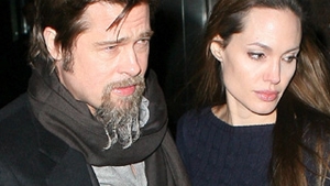 Angelina Jolie a angajat un detectiv particular pentru a-l urmari pe Brad