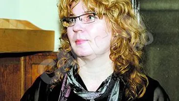 Presupusa fiica a lui Adrian Paunescu, Andreea Barlea, victorioasa dupa testul ADN! Vezi care sunt concluziile specialistilor de la IML!