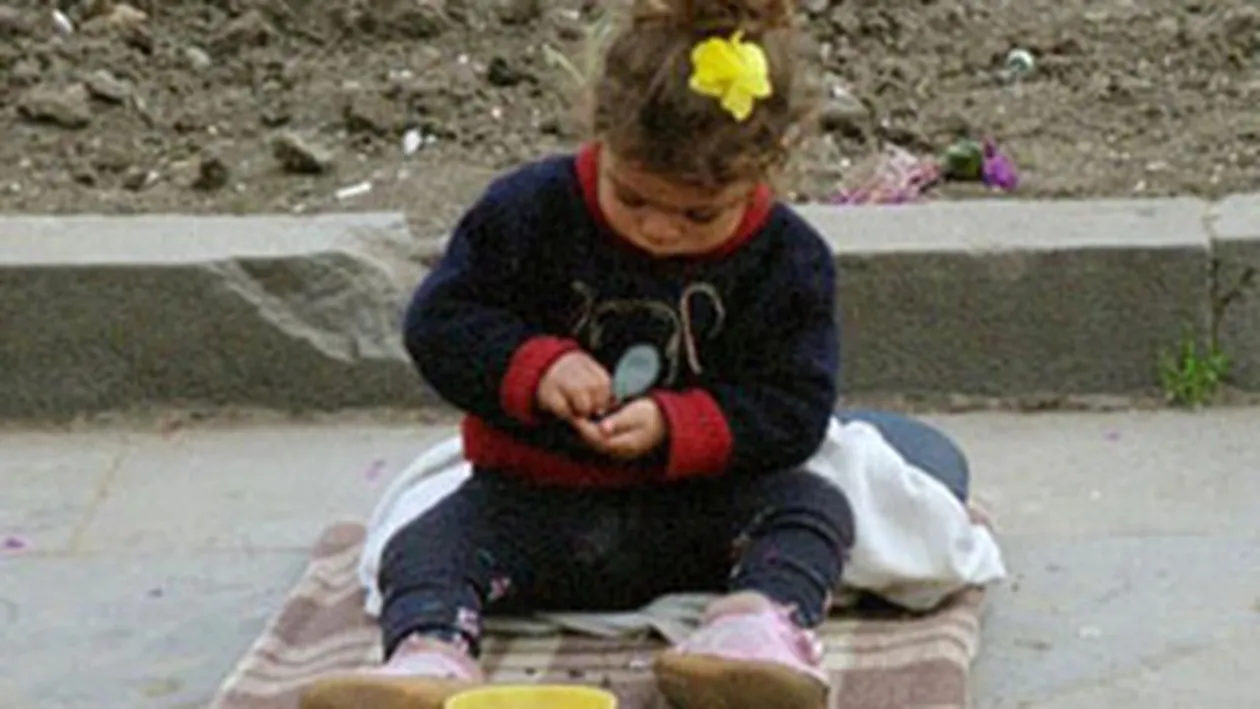 Copiii bolnavi de sifilis din Brasov erau trimisi la cersit de familia lor!