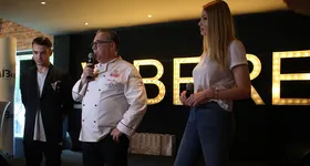 Galerie foto - poza 3