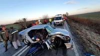 Accident grav în județul Timiș. Două persoane au murit, alte cinci au fost rănite. FOTO