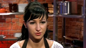 Era sa plece cu ochii vineti de la Masterchef. A dezvaluit plangand cine a amenintat-o cu pumnii