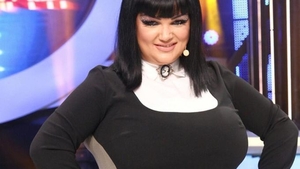 FOTO - Ozana BARABANCEA, aşa cum nu ai văzut-o niciodată! Cum arăta artista în tinereţe, atunci când avea talie de viespe 