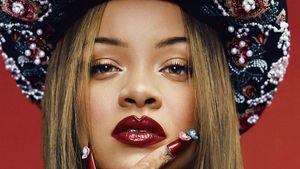Rihanna, apariție spectaculoasă la Coachella. Fanii au crezut că nu văd bine!