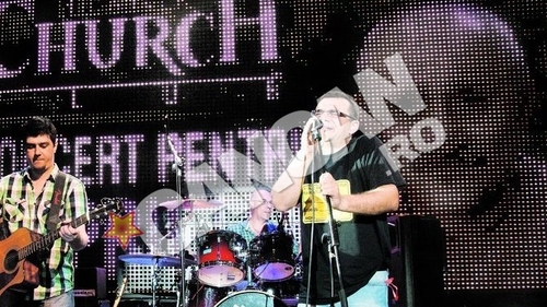 Mihai Margineanu, show inedit! I-a cantat Oanei Zavoranu la evenimentul lui Serban Ionescu