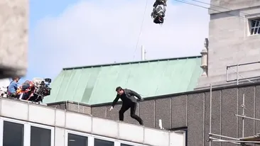 Tom Cruise şi-a fracturat piciorul la filmările pentru Misiune Imposibilă 6! Imagini înfiorătoare cu momentul accidentului