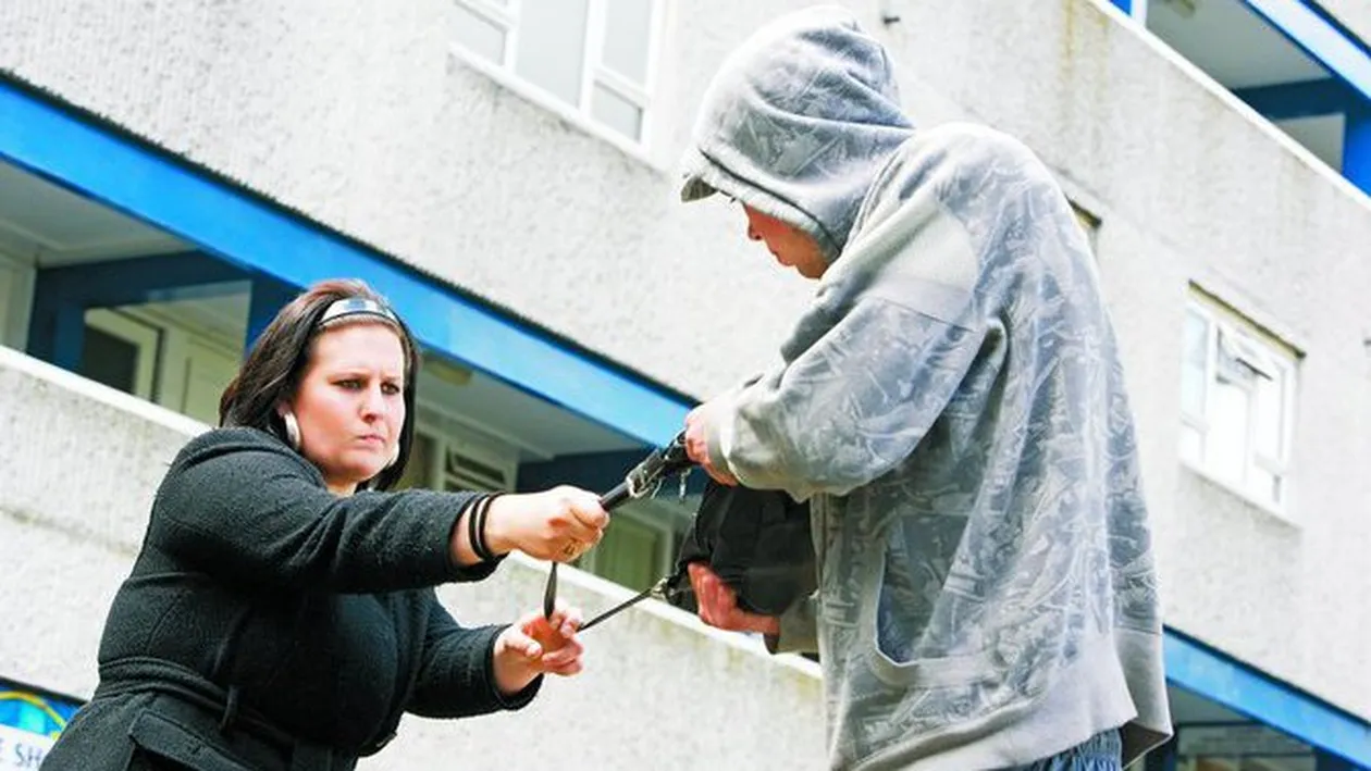 Cum eviti sa ajungi victima unui agresor