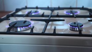 A crezut că nu vede bine! Ce factură la gaz a primit bunicuța Maria pentru un consum lunar minim. Federația a intrat pe fir