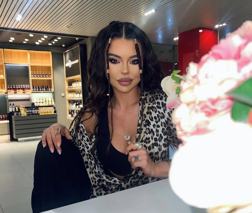Ana Maria Mocanu ne arată imagini din dormitorul ei. (sursă - instagram.com)