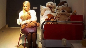 Paula Chirilă a trecut prin momente cumplite ”Să stai să-şi veghezi puiul care suferă pe un pat de spital...”
