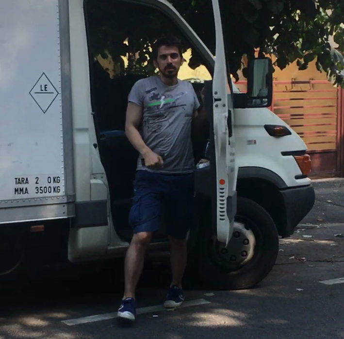 Tuncay a discutat inclusiv cu şoferul camionului