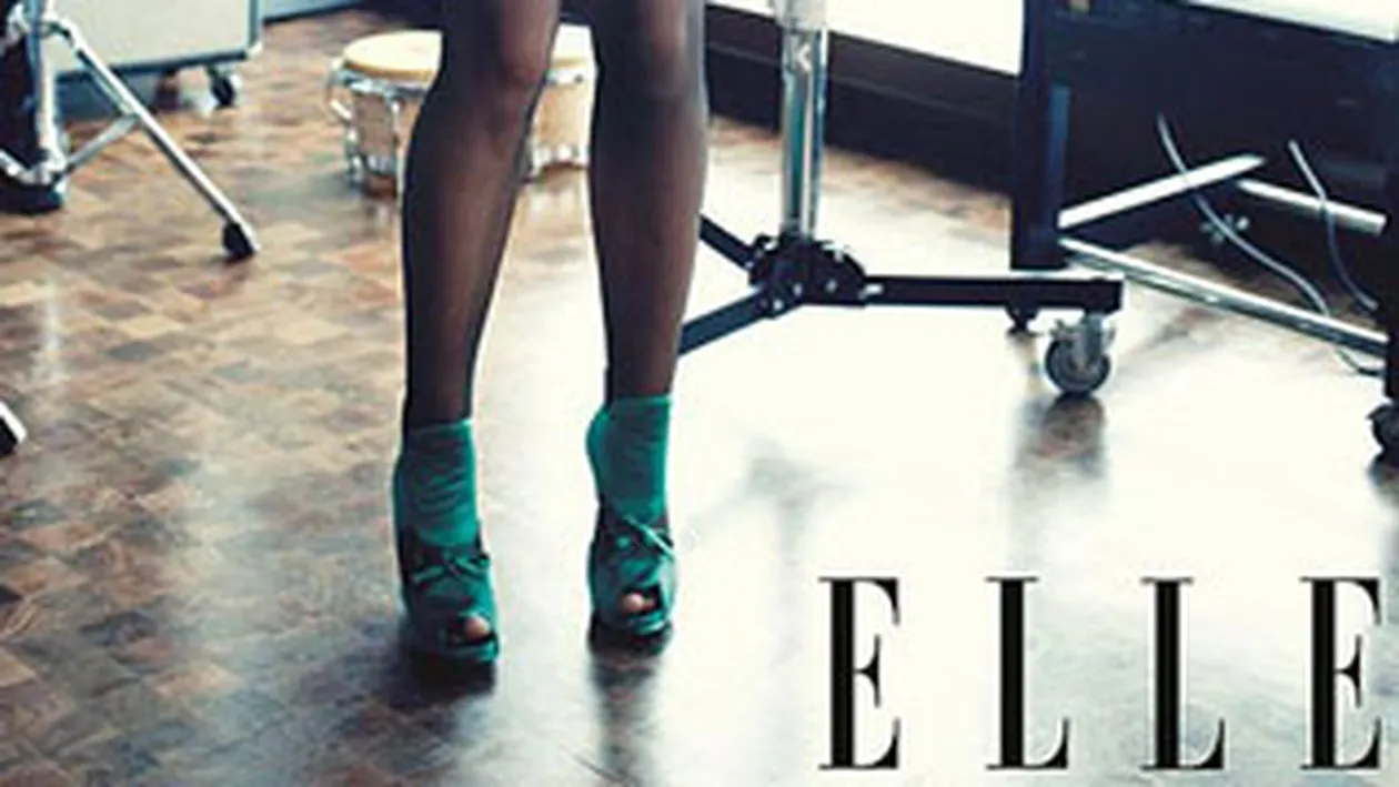 Britney Spears, asa cum iti doresti s-o vezi de ani buni! E sexy ca la 20 de ani, indragostita si se concentreaza din nou pe muzica