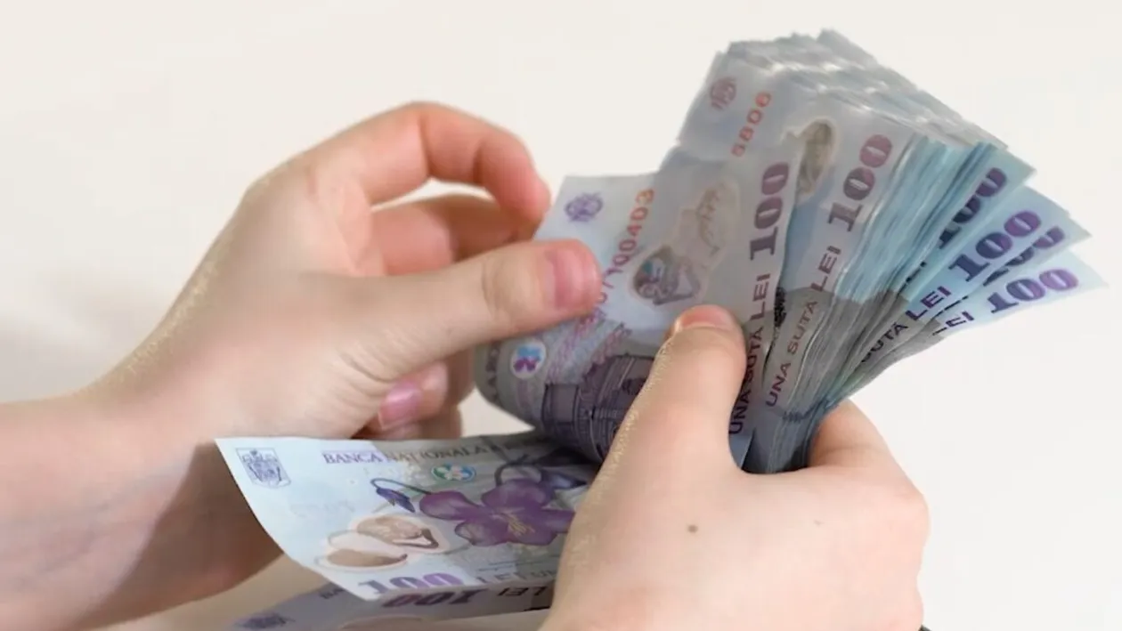 Românii pot primi 10.000 de lei de la stat pentru a-și face îmbunătățiri la casă. Iată tot ce trebuie să știi