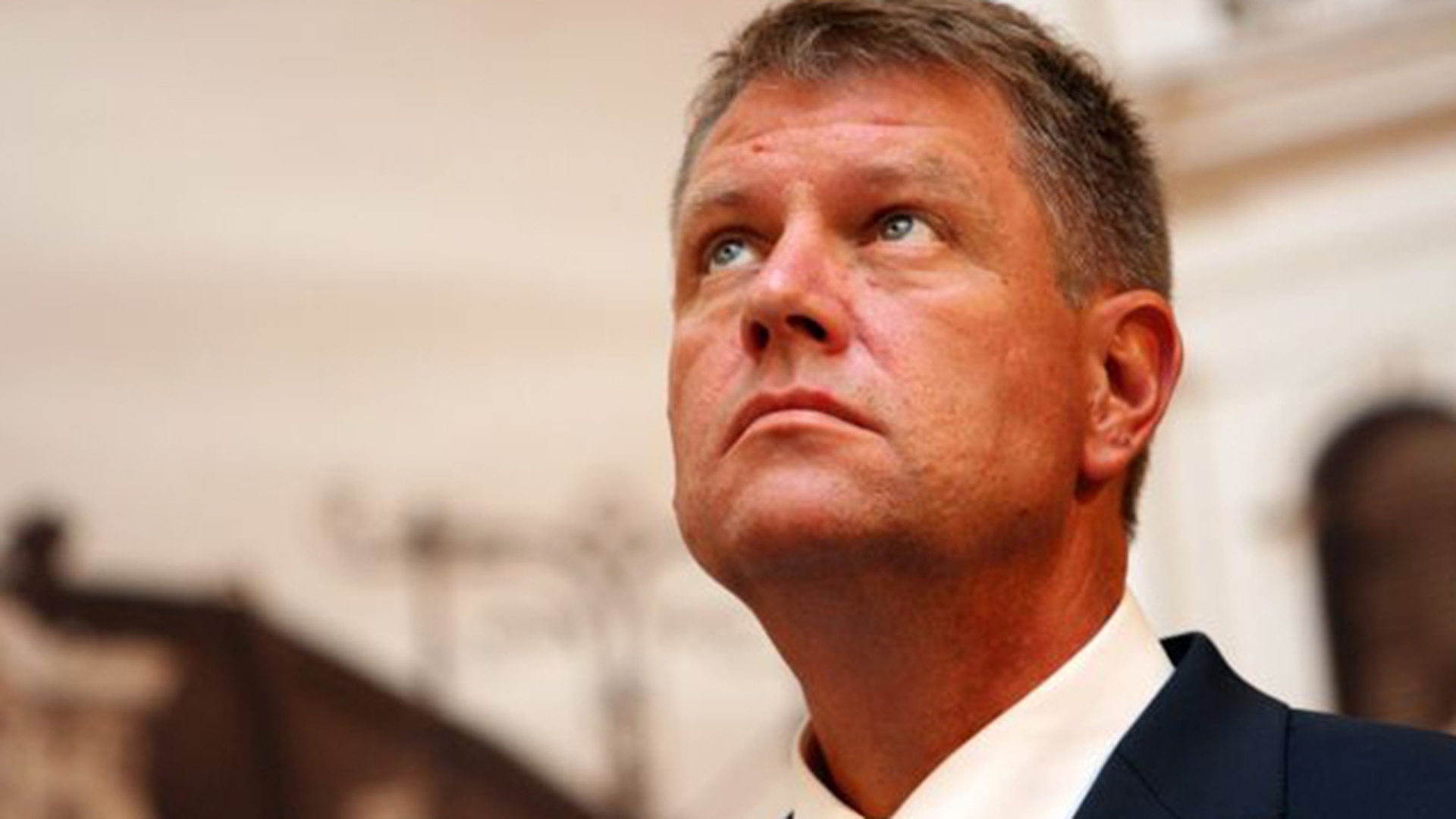 Sibienii continuă să il mustreze pe Klaus Iohannis: Am aflat ce fel de om a condus orasul în care locuim