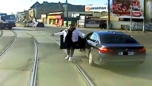 Șoferul BMW-ului care a fost lovit de tramvai este un fost fotbalist. A jucat la Steaua