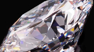 Rusia ar putea vinde diamante de 1 miliard de dolari