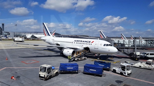 Al-Qaida plănuiește să comită noi atentate în Europa! Ținta: avioane de pasageri și aeroporturi