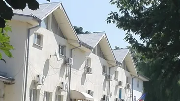 Soția unui candidat la primăria Craiova, implicată într-un scandal presărat de șpăgi pentru documente eliberate în regim de urgență