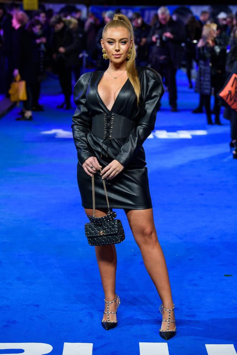 Scandal sexual în showbizul din Marea Britanie! Mai multe vedete, ofertate de bărbați celebri și șeici să facă amor pe bani. Ce a pățit o artistă care a acceptat propunerea pentru aproape 12.000 €