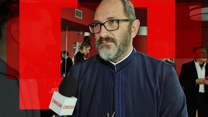 Mesajul celui mai popular duhovnic din România pentru vedetele care-și vând trupul pe platformele pentru adulți. Așa le-a judecat părintele Necula!