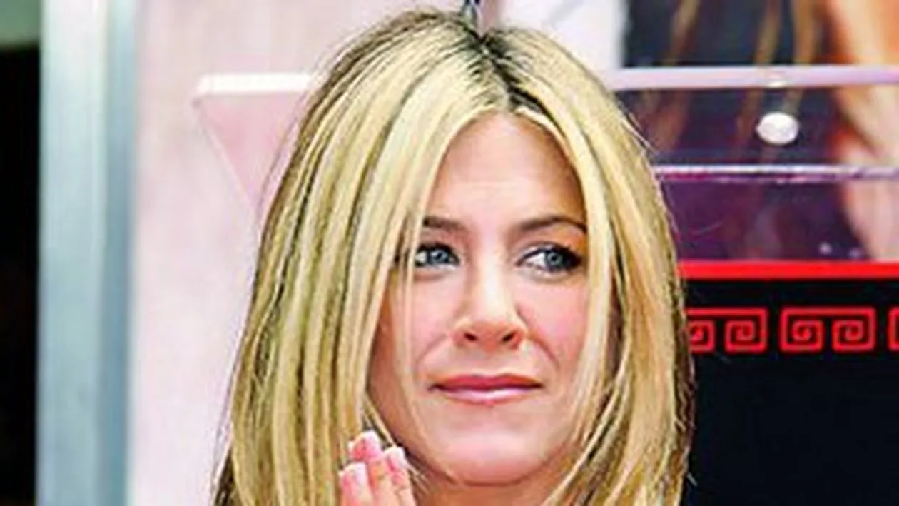 Jennifer Aniston, in lacrimi la spital! Si-a iertat mama dupa 15 ani