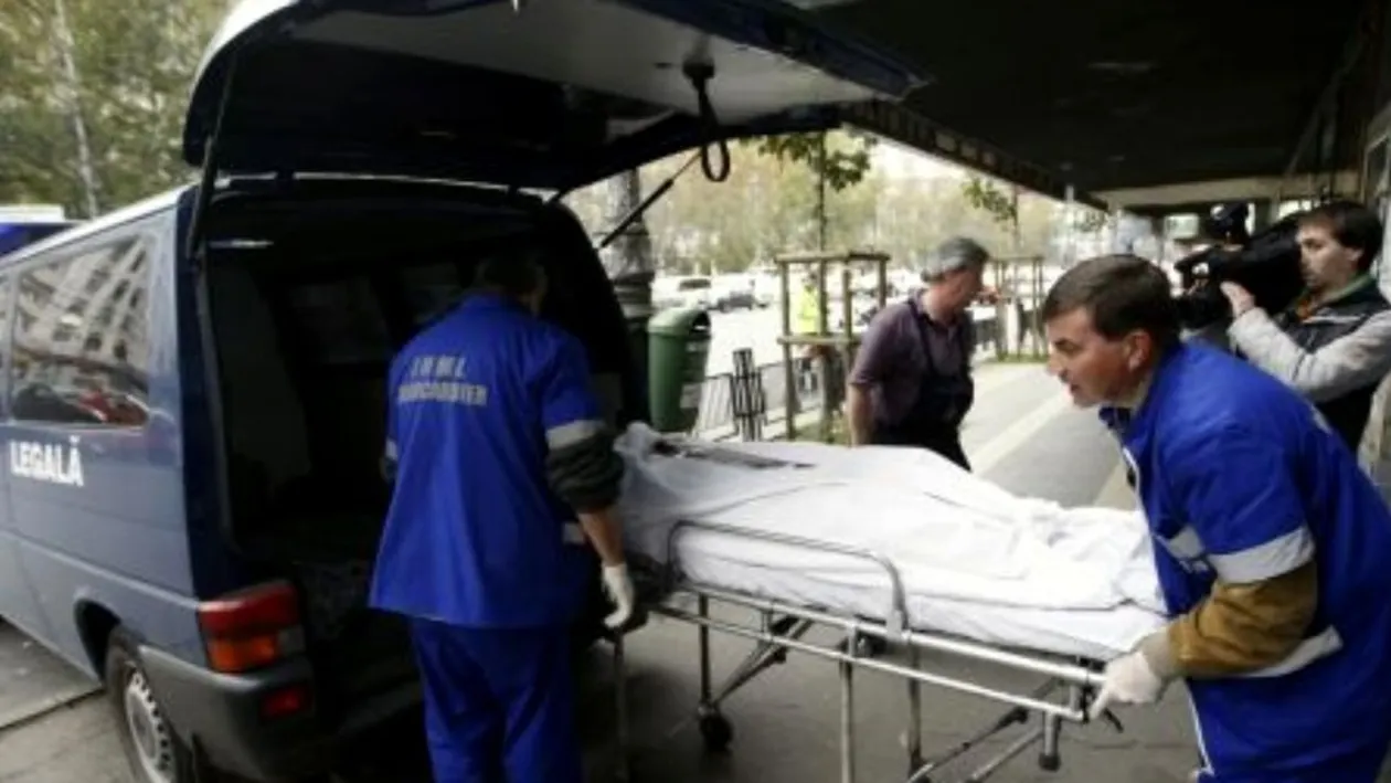 Scene șocante în cimitirul din Ploiești! Procurorii au dezgropat mortul încurcat la Morgă