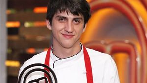 Îți mai amintești de primul câștigător MasterChef ales de Bontea, Dumitrescu și Scărlătescu? Ce face și cu ce se ocupă acum Petru Buiuca