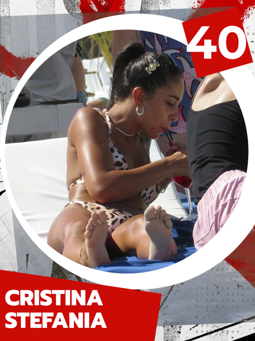 TOP 50 sexy-vedete care au încheiat 2025 în mare stil. Ramona Gabor, Roxana Ionescu și Daniela Crudu, pahare fără număr, restul e CANCAN