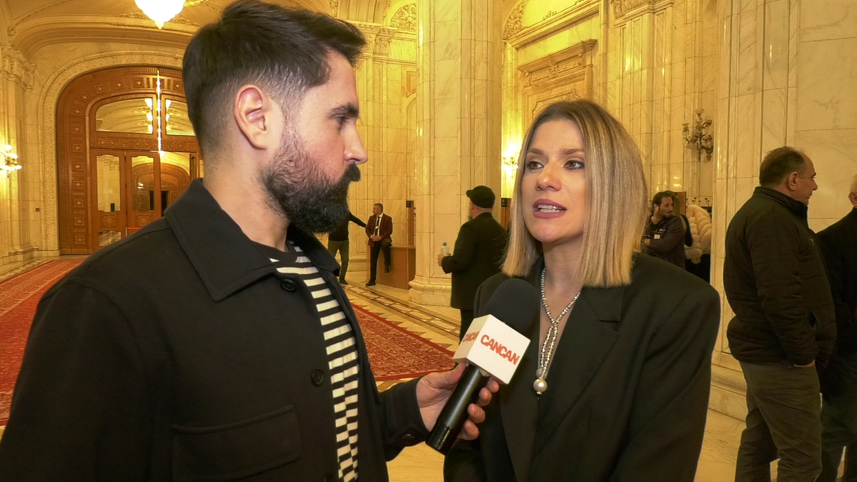 Tily Niculae face dezvăluiri siropoase din perioada când filma în La Bloc, alături de Laura Cosoi și Dana Rogoz: ”Am plâns! Eram în sutien, în chiloți și …”