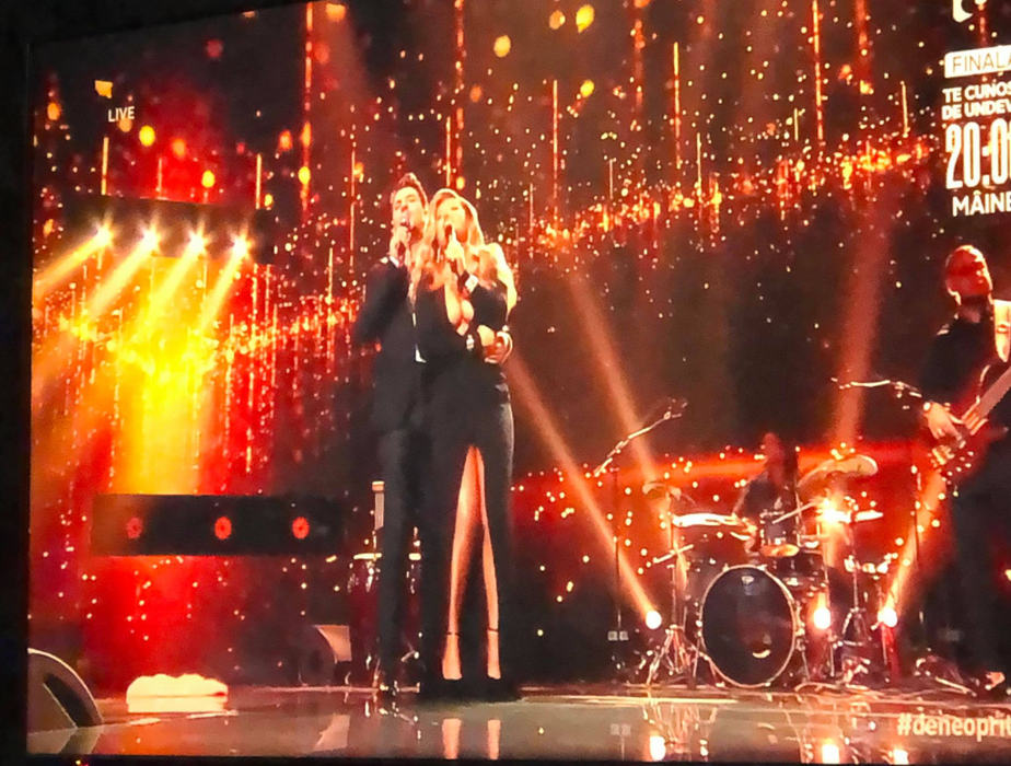 Loredana Groza și nepotul lui Florin Salam, în tandrețuri pe scena X Factor. S-au comportat ca doi îndrăgostiți