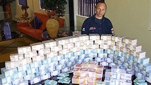 George Dobre, românul care a îngrijit 16 ani o italiancă și a rămas cu toată averea. E suspectat de crimă cu premeditare