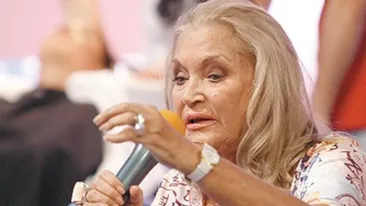 Ultimele imagini cu Zina Dumitrescu în viață. Creatoarea de modă era de nerecunoscut