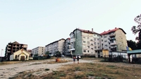 Orașul din România unde sunt mai multe case decât familii. Sute de locuințe au rămas goale