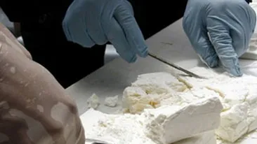 Traficantul protejat de unul din nepotii lui Duduianu inghitise jumatate de kilograme de cocaina!