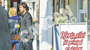 Logodnicul o tine pe Delia doar pe apa plata cu lamaie