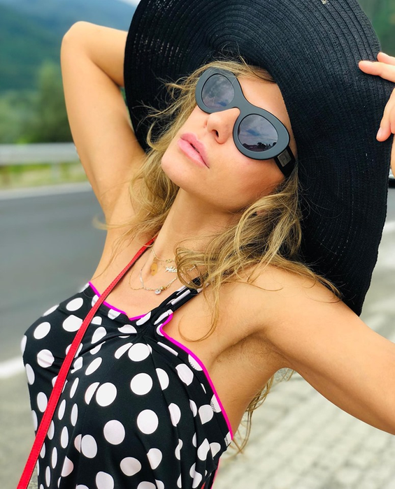 Anna Lesko și-a înnebunit, din nou, fanii! Ce ținută sexy a purtat
