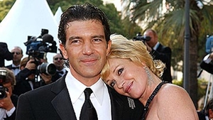 DIVORTEAZA dupa 17 ani de casnicie! Un cuplu celebru de la Hollywood se destrama. Motivul e incredibil
