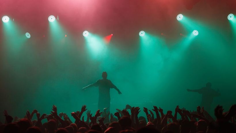 Doliu în lumea muzicii! Cântărețul a murit la 51 de ani