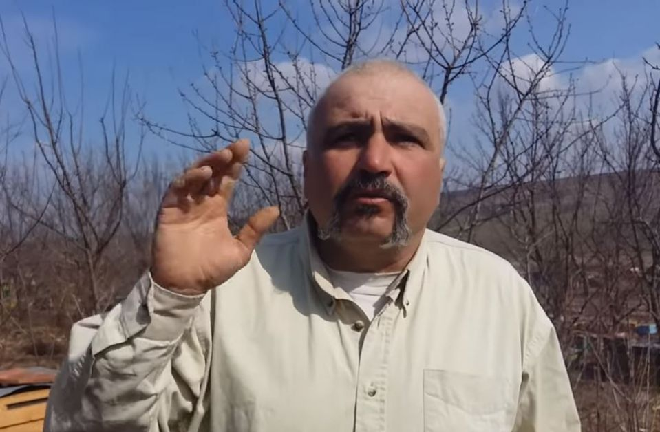 Cum arată acum George Chirilă, bărbatul care trăiește cu două surori. A ajuns de nerecunoscut
