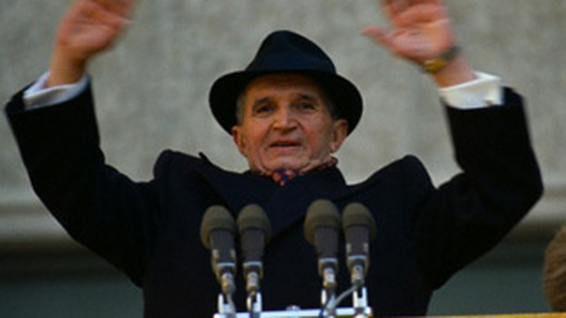 Radu Gabrea a terminat filmarile la "Ultimele zile din viata lui Ceausescu" si il va lansa in decembrie