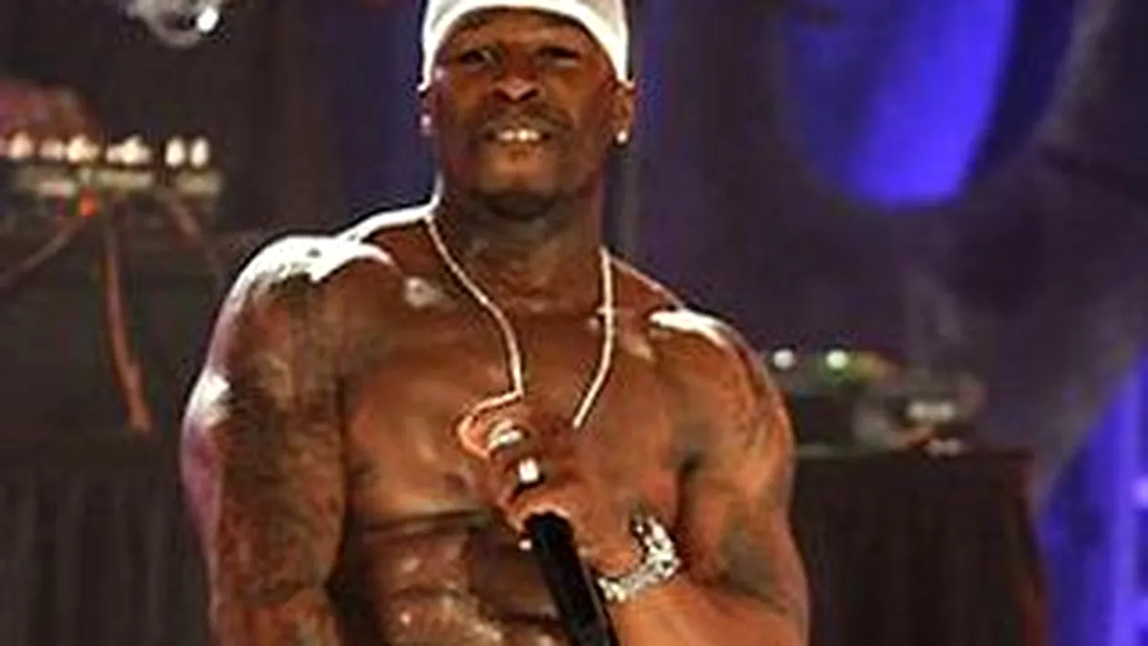 50 Cent, desfiintat de o fosta iubita: 50 nu i se potriveste, abia daca avea 15 centimetri... 