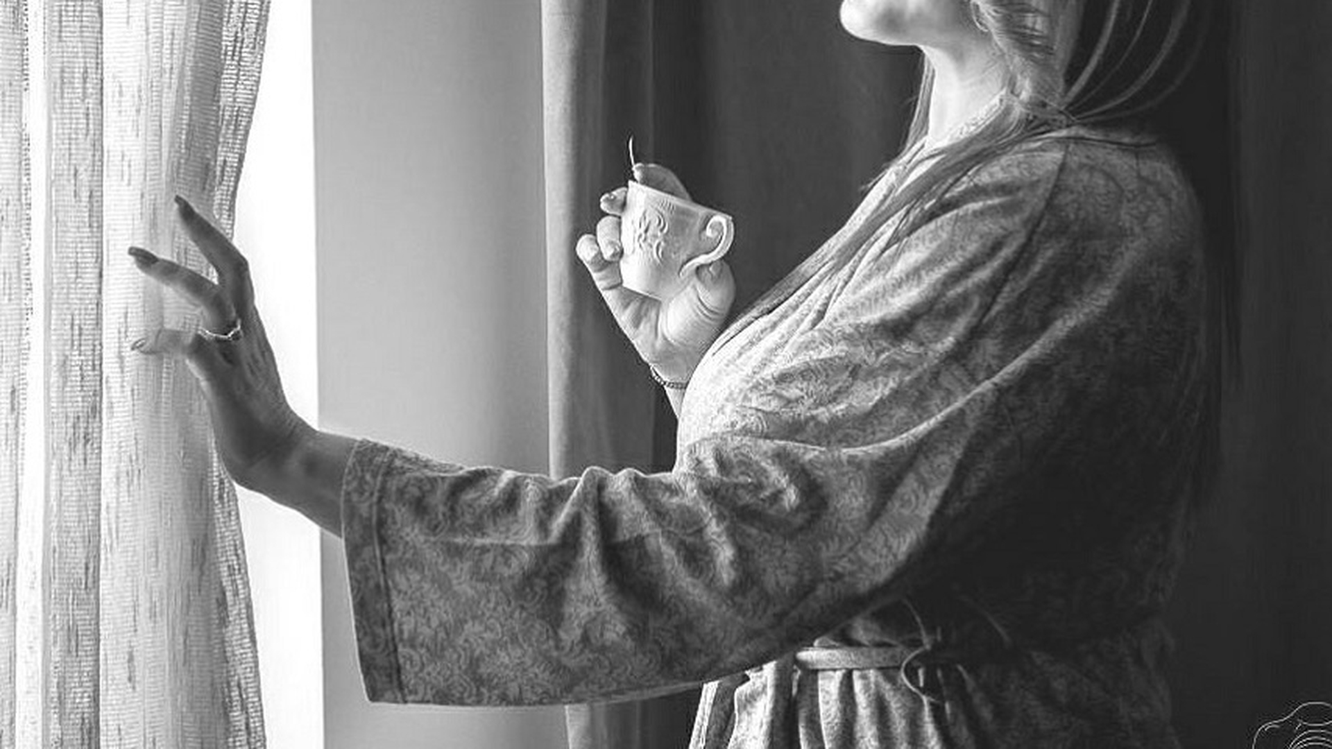 FOTO / O artistă de la noi, mărturisiri dureroase NEŞTIUTE: "După prima palmă, sigur vine şi următoarea.. Am avut o sarcină extrauterină, iar apoi am mai pierdut o sarcină" 