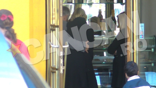 Comisarul Christian Ciocan s-a indulcit cu doua blonde la cofetarie