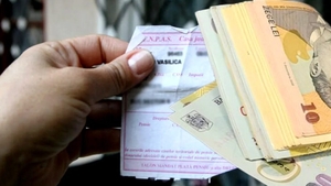 Cât ajungi să primești la pensie dacă ai lucrat toată viața pe salariul minim. Simularea e dură