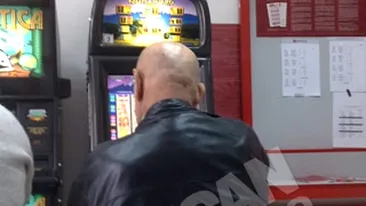 Oana Lis viseaza la mult sex in noaptea de Revelion! Isi dorea sa mearga cu Viorel la clubul de swingeri, dar n-a avut noroc. Vezi unde vor petrece!