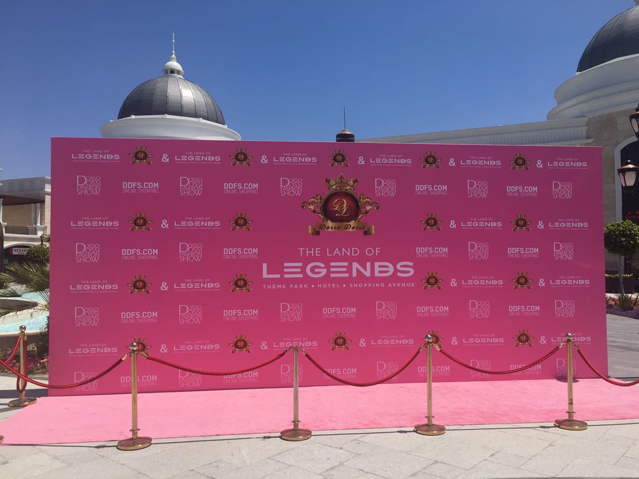 În această seară, în Turcia, începe Dosso Dossi Fashion Show 2017, cel mai mare show de modă din Turcia, la care vor participa unele dintre cele mai cunoscute modele internaţionale