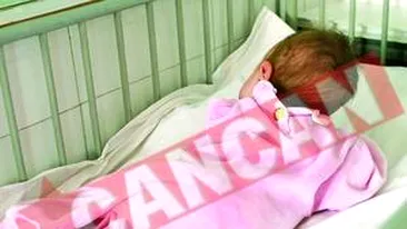 Un bebelus abandonat intr-o ghena de gunoi isi cauta parinti