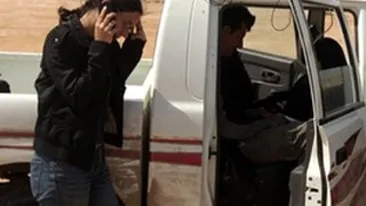 Vrei interviu cu Netanyahu? Jos sutienul!